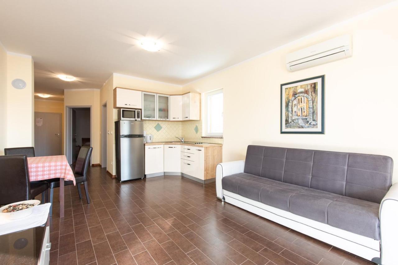 Apartments Bella Vista クルク エクステリア 写真