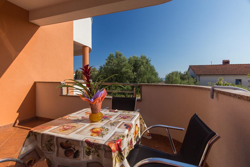 Apartments Bella Vista クルク エクステリア 写真